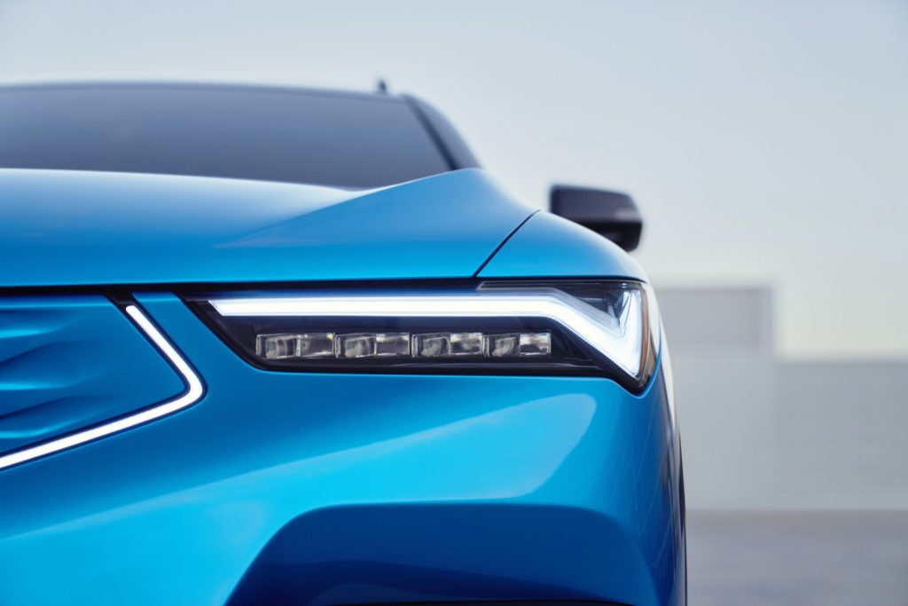 UltiumBased 2024 Acura ZDX Electric Crossover Debuts