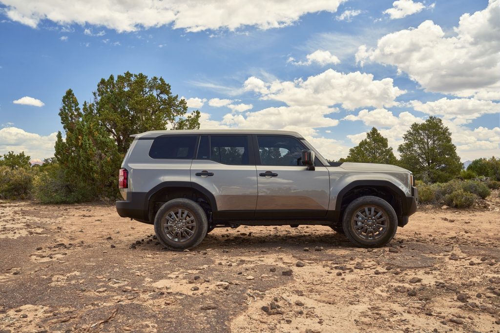 2024 Toyota Land Cruiser Revealed, With No Direct GM Rival