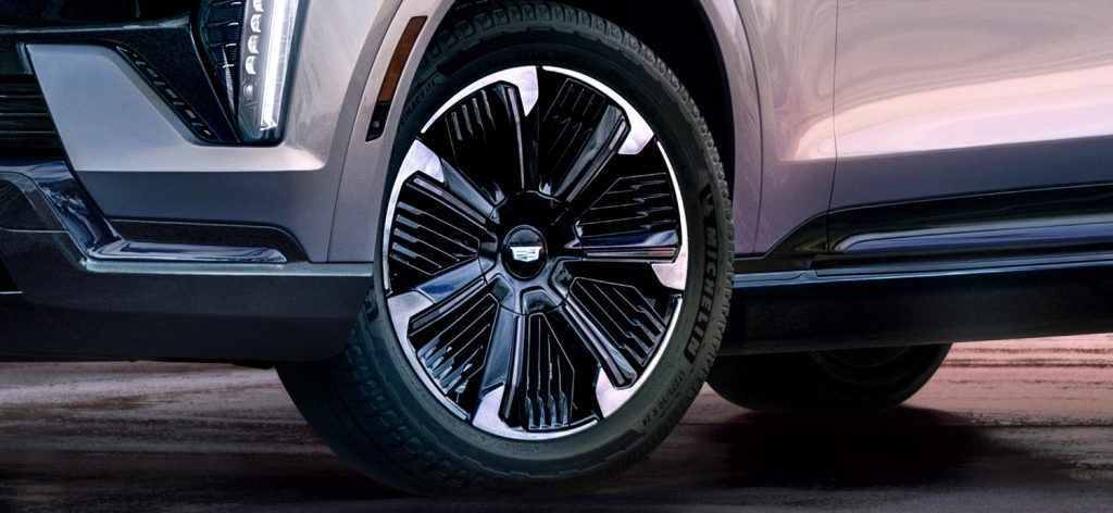 Front wheel on the 2025 Cadillac Escalade IQ.