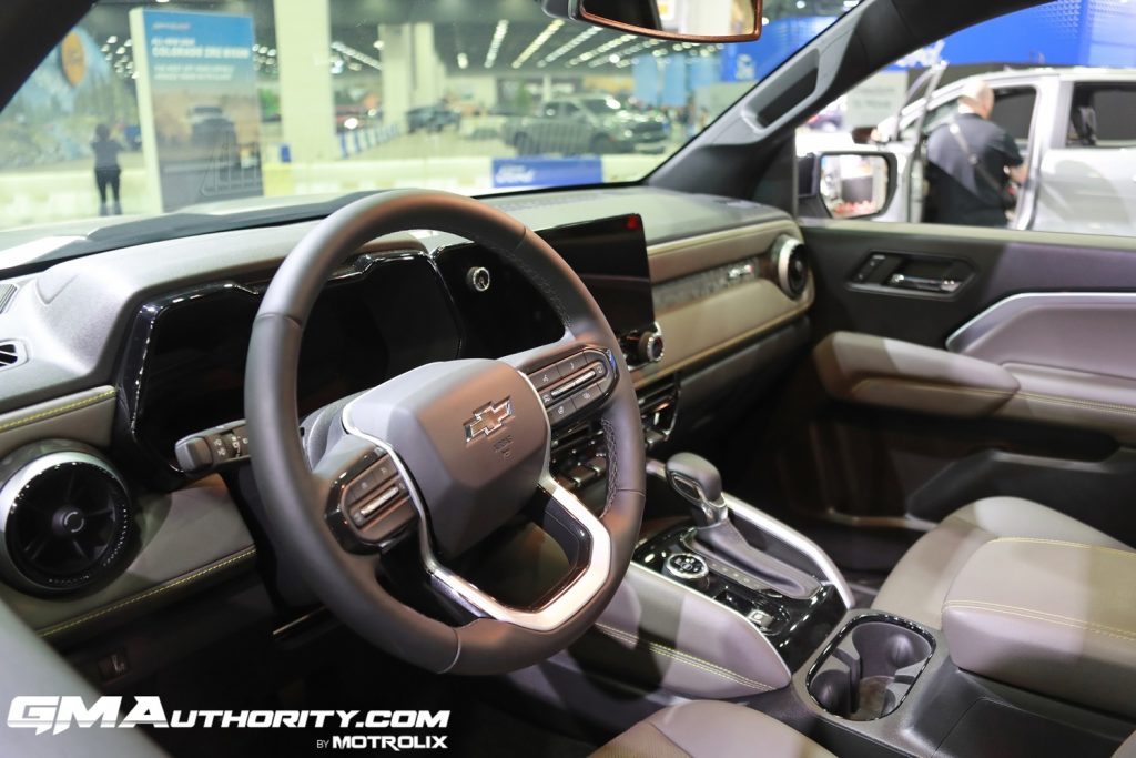 The interior of the third-generation Chevy Colorado.