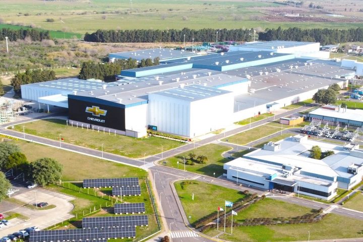 Aerial view of the GM Alvear plant in Argentina that recently stopped producing the Chevy Cruze.