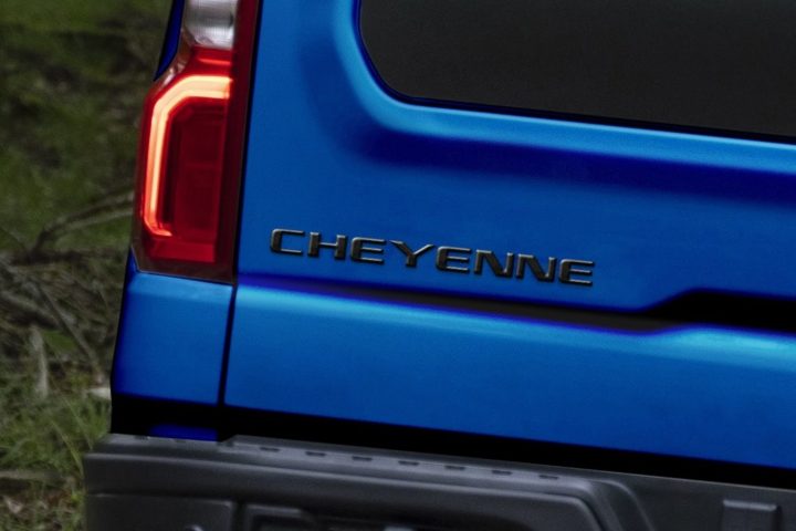 Chevy Cheyenne ZR2 Bison tailgate.