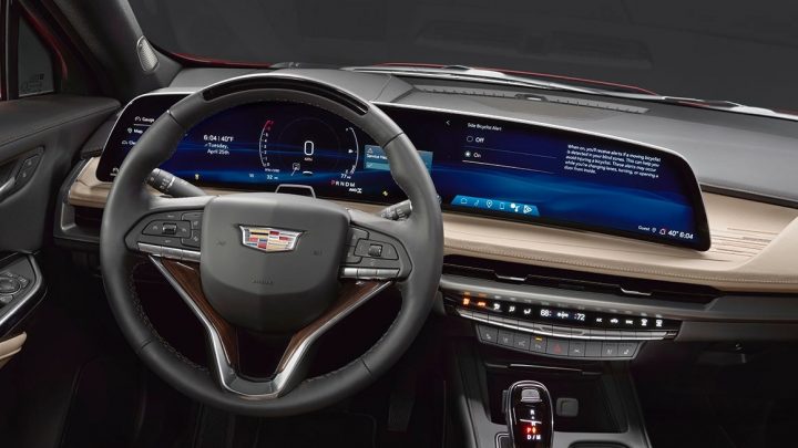 Cockpit view of the 2024 Cadillac XT4.