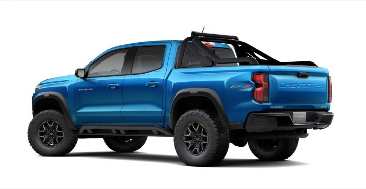 A 2024 Chevy Colorado ZR2 equipped with the new Sports Bar Package.