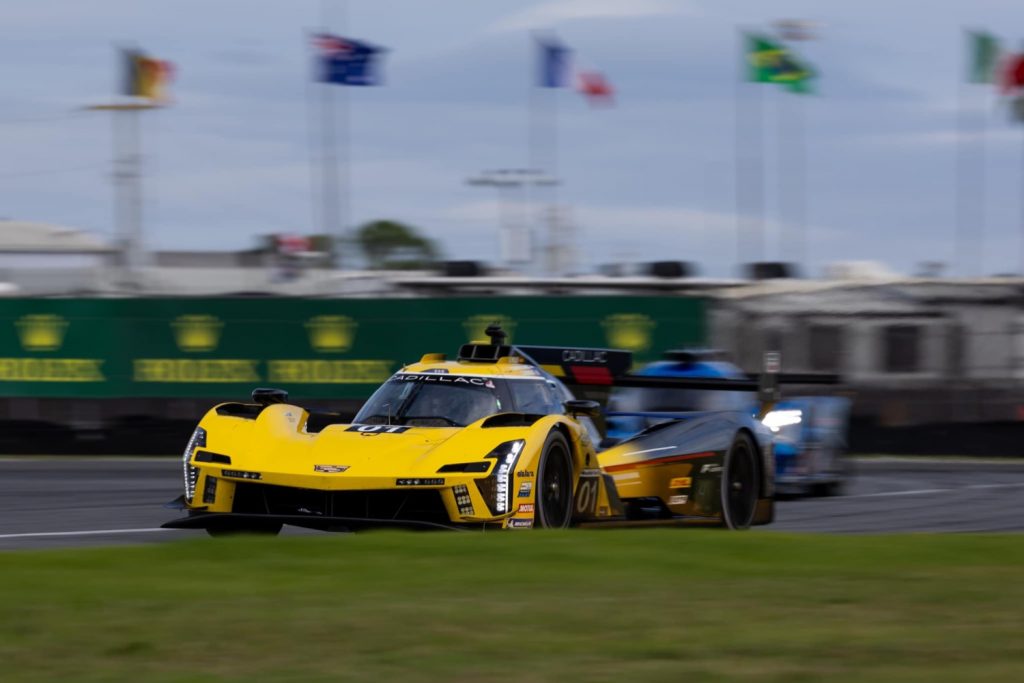 Cadillac V-Series.R-Rolex 24 at Daytona 2024 001 | GM Authority