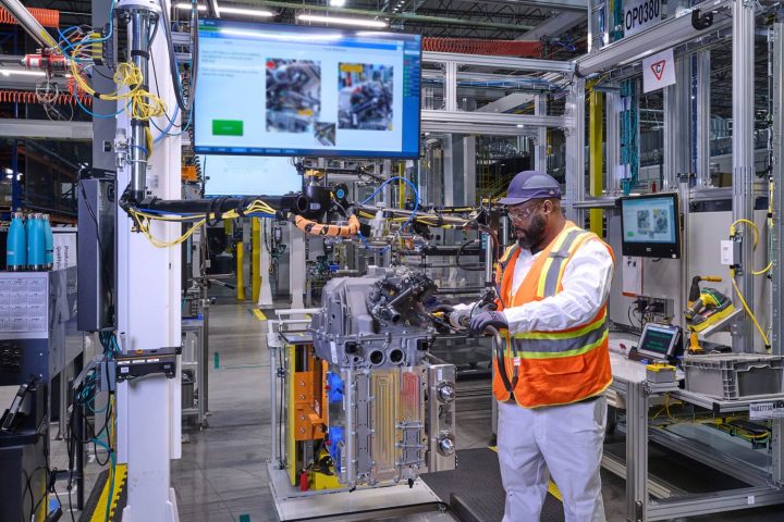 Manufacturing of the fuel cells at the GM and Honda joint facility. 