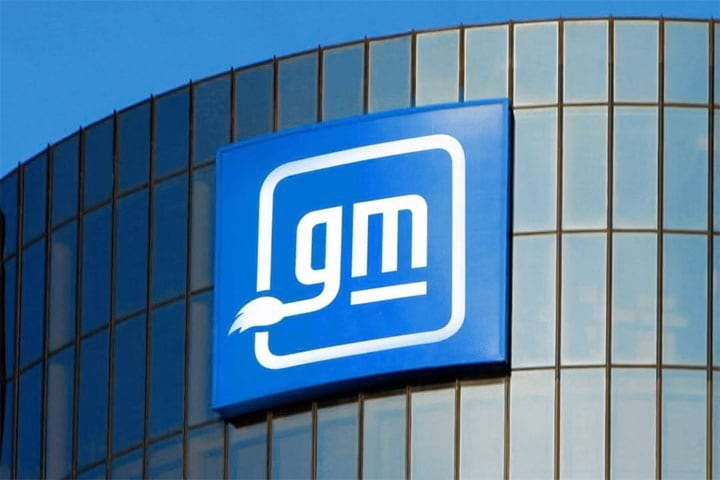 Photo of stylized version of the GM logo.