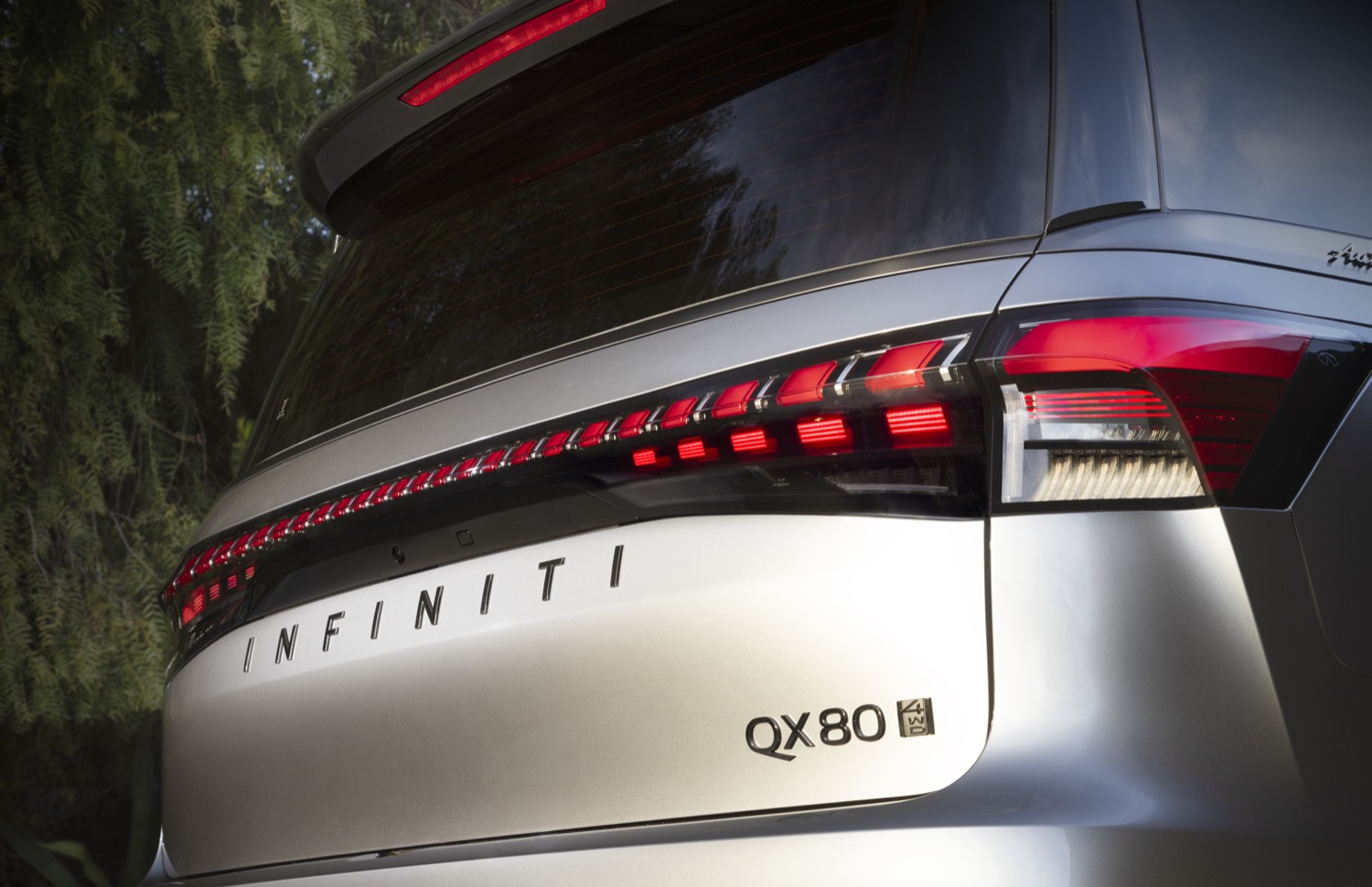 2025 Infiniti Qx80 Press Photos Exterior 009 Liftgate Tail 2025 Infiniti Qx80 Press Photos Exterior 009 Liftgate Tail