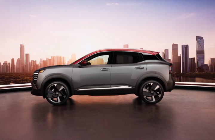 Side view of the 2025 Nissan Kicks.