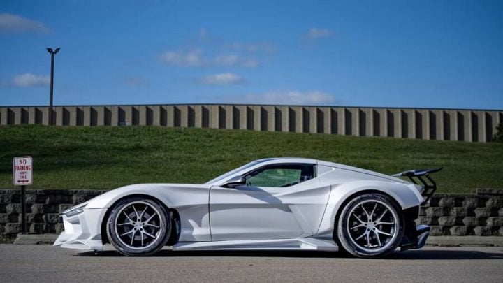 Side view of the Valarra Corvette. 