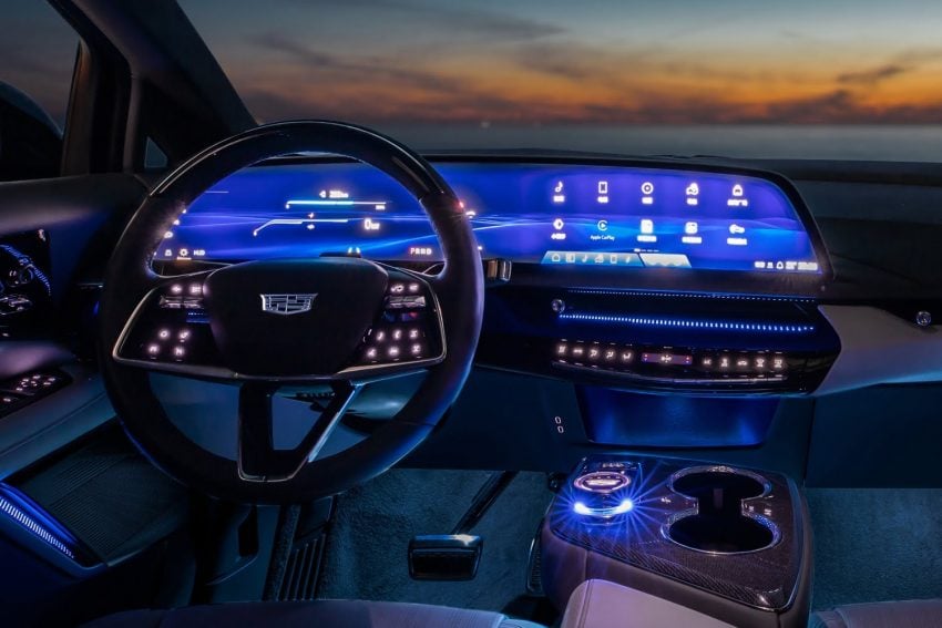 Gm opens new mountain view technical center in california