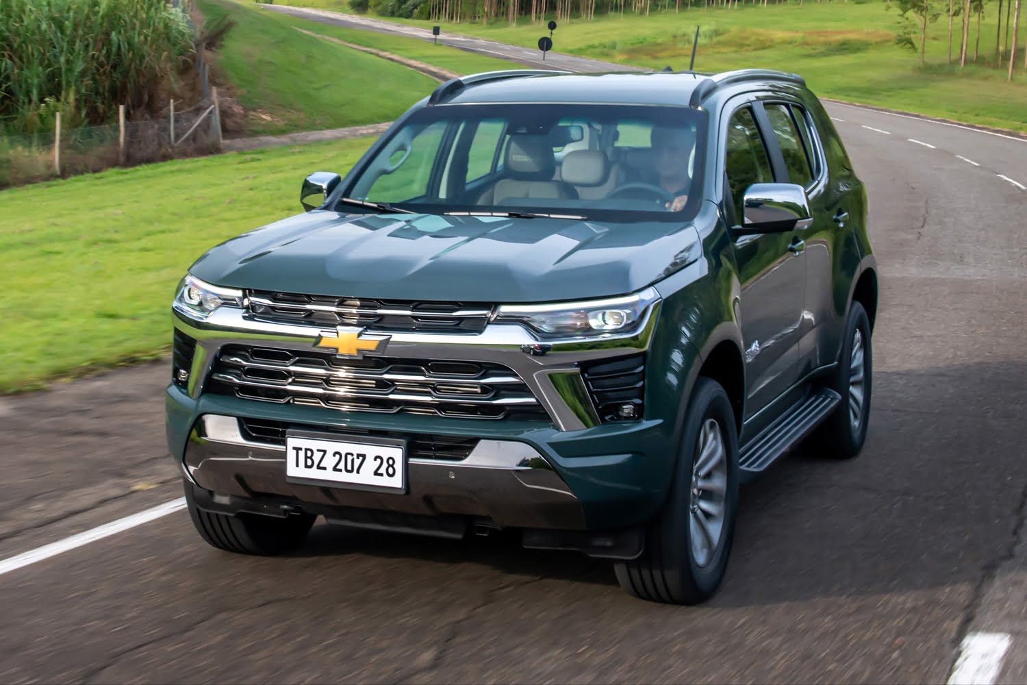 2025 Chevrolet TrailBlazer SUV High Country Brazil Press Photos