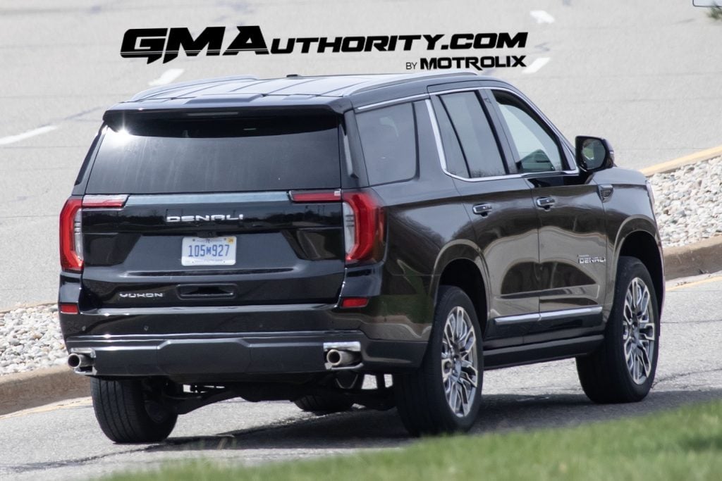 2025 GMC Yukon Denali Ultimate Onyx Black GBA Prototype Spy Shots