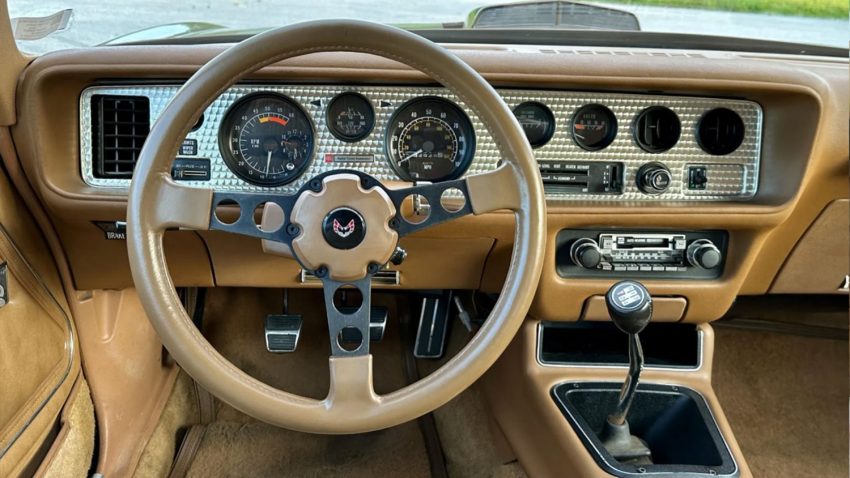 1979 Pontiac Trans Am WS6 Four-Speed Being Auctioned On BaT