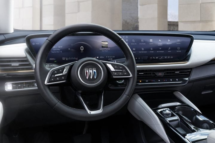 2025 Buick Envision Avenir interior.