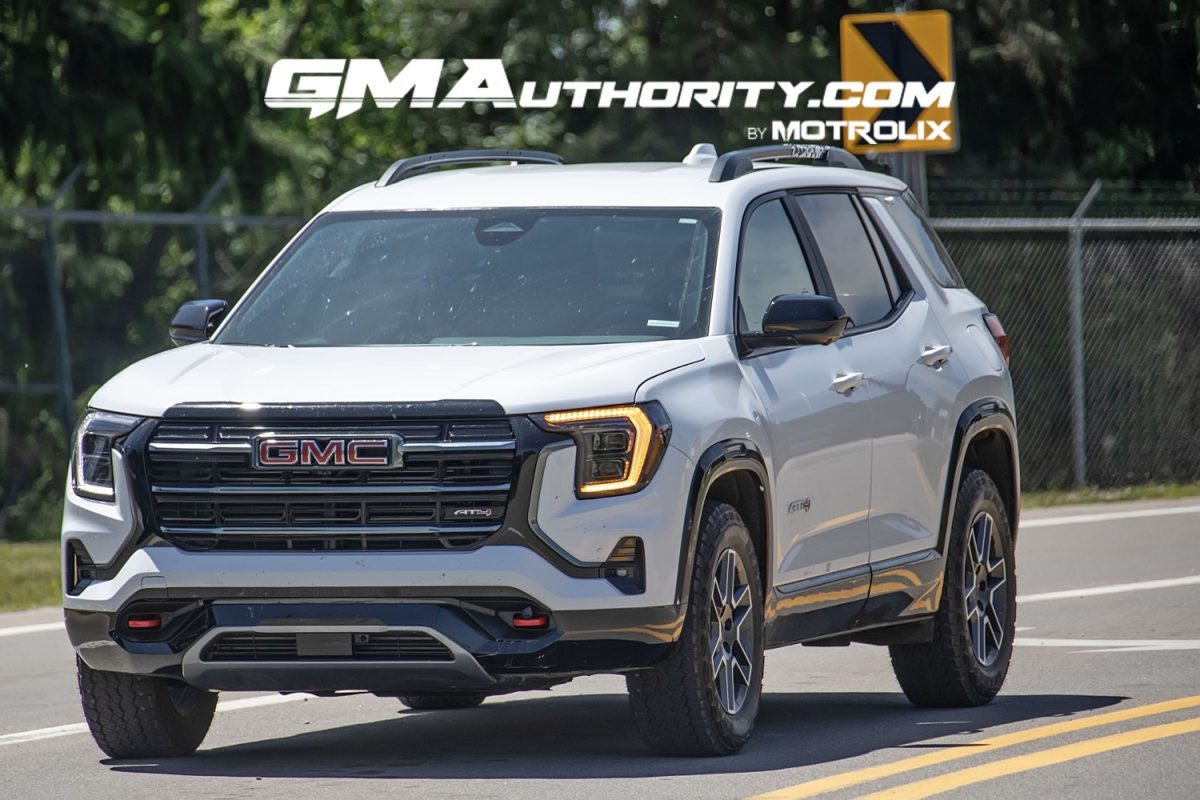 2025 GMC Terrain vs. 2025 Chevy Equinox Exterior Comparison