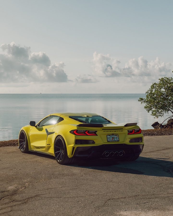 Check Out This Corvette Z06 Riding On Vossen S21-04 Wheels