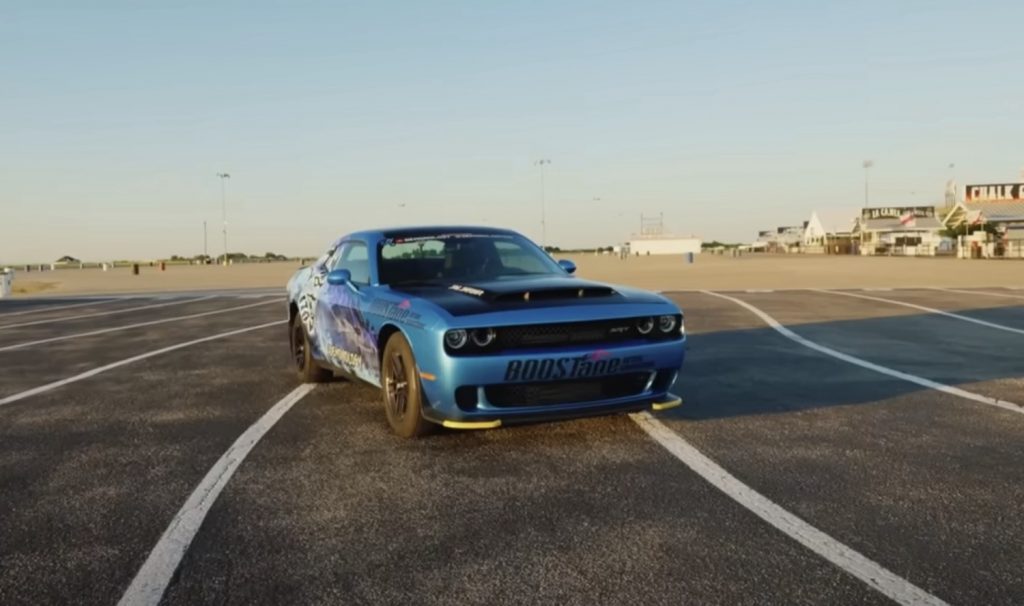 Corvette C7 Z06 Drag Races Dodge Challenger SRT Demon: Video