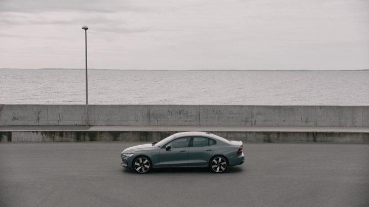 Side profile of Volvo S60.