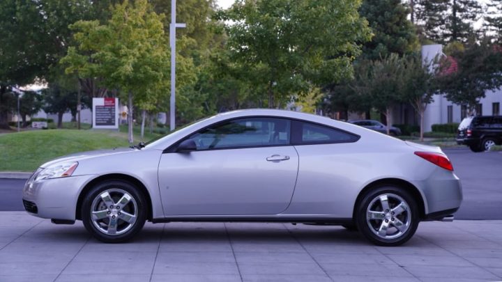 The side profile view of a 2008 Pontiac G6.