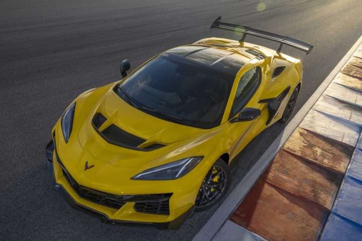 C8 Corvette ZR1 equipped with new air intakes on top of the rear fenders.