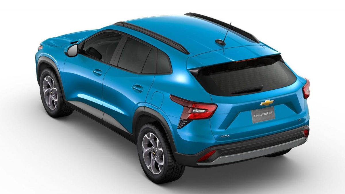 2025 Chevy Trax Gets New Marina Blue Metallic First Look