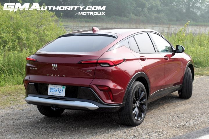 A rear three quarter view of the 2025 Buick Envista.