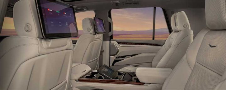 The interior of the 2025 Cadillac Escalade.