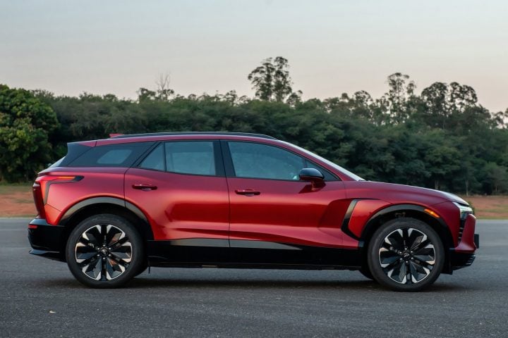 Side profile of 2025 Chevy Blazer EV RS. Chevy Blazer EV deals include interest-free financing in February 2025.