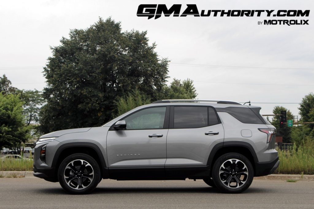 2025 Chevrolet Equinox LT vs. LT Midnight Edition Comparison