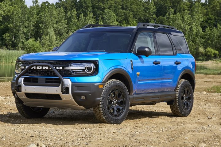 Front three quarters view of the Ford Bronco. 
