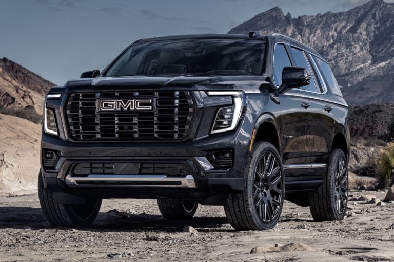 2025 GMC Yukon Gets Updated Engine Availability