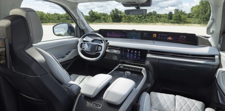 2025 Lincoln Navigator interior.