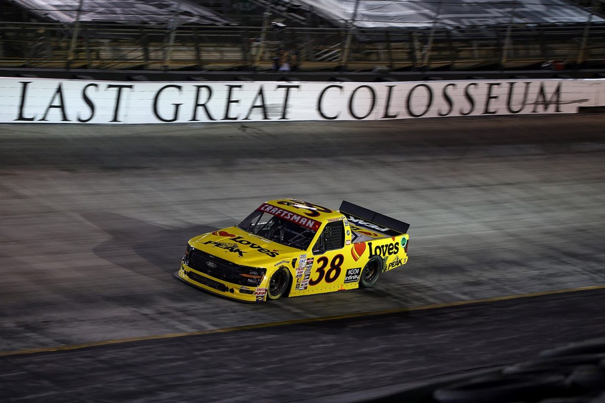 NASCAR Chevy Trucks Have Lackluster Run At Bristol Video