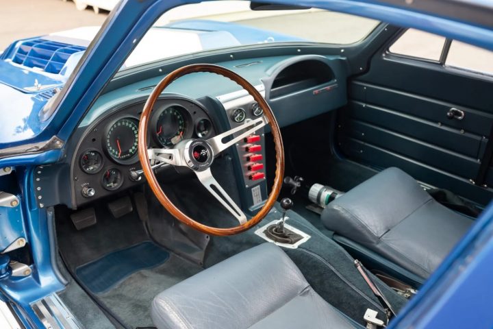 C2 Corvette Grand Sport replica interior.