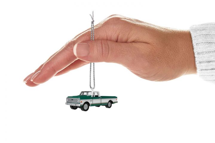 Front three quarters view of the 1972 Chevy C10 Cheyenne ornament. 