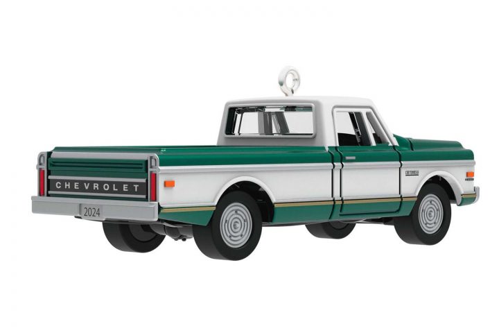Rear three quarters view of the 1972 Chevy C10 Cheyenne ornament. 
