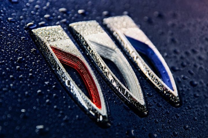 The Tri-Shield Buick logo.