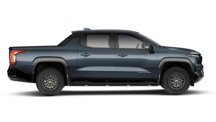 Side view of the 2025 Chevy Silverado EV. 