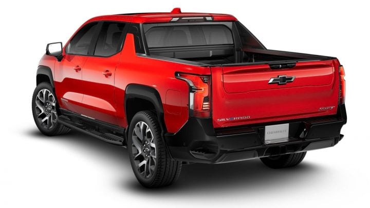 Rear three quarters view of the 2025 Chevy Silverado EV. 