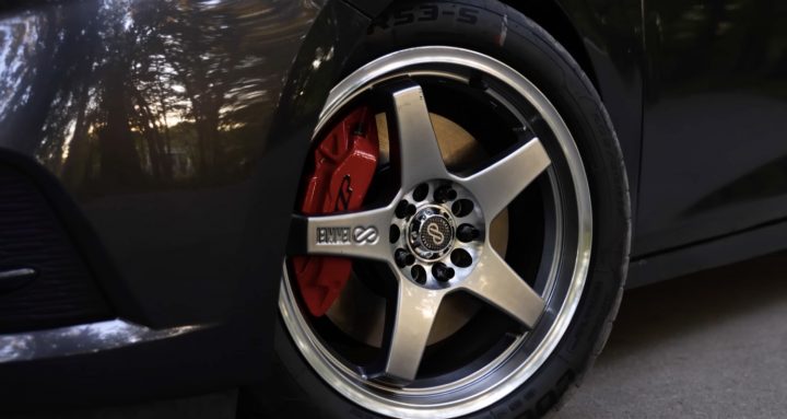 Aftermarket wheel on a modified 2017 Chevy Cruze.