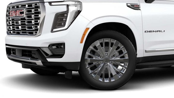 Wheel detail of the 2025 GMC Yukon.
