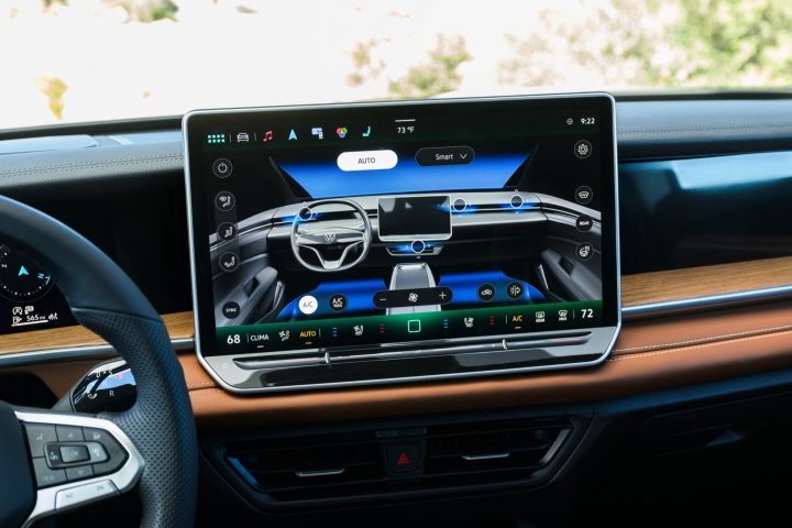 2025 Volkswagen Tiguan infotainment screen.