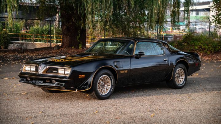 新品 1977 Pontiac Trans Am 1977 Pontiac Trans Am For Sale | St. Louis Car Museum
