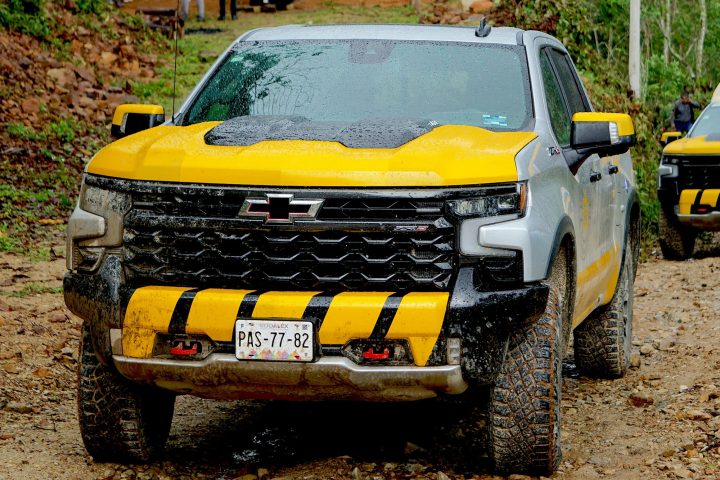 Front end view of the Chevy Cheyenne ZR2 unit of the Cheyenne Brigade program in Mexico.