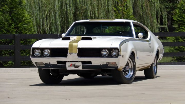 1969-Oldsmobile-Hurst-Olds-