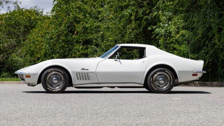 Side profile of the 1972 Chevy Corvette LT1 Coupe heading to auction in Arizona.
