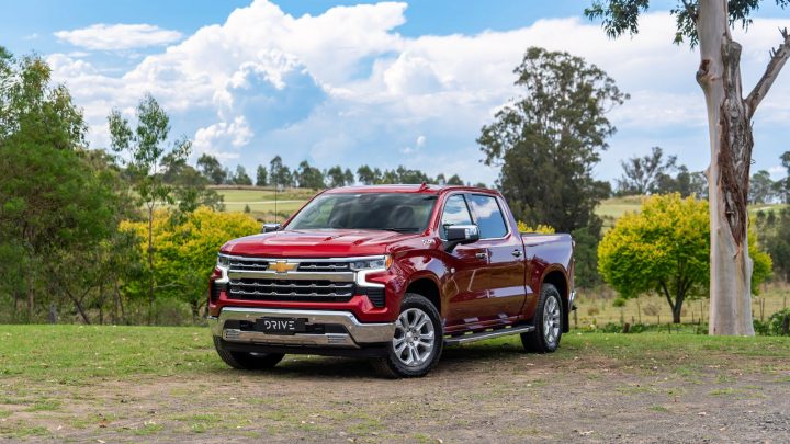 Front three-quarters view of the 2025 Chevy Silverado 1500 LTZ in Australia.