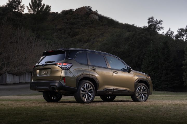 2025 Subaru Forster Hybrid rear three quarter angle.