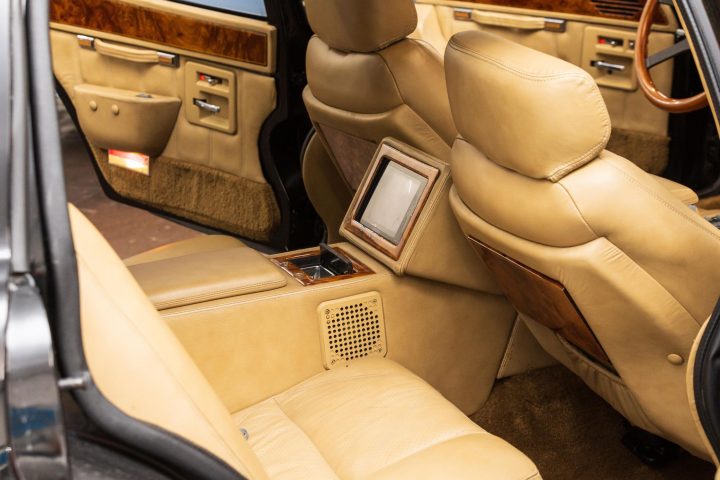 1990 Avanti Touring Sedan rear seats.